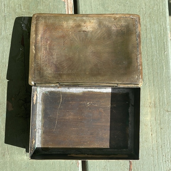 Mixed metal box - Picture 4 of 8